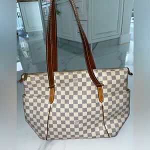 💎SALE💎Louis Vuitton Damier Azur Totally MM Tote